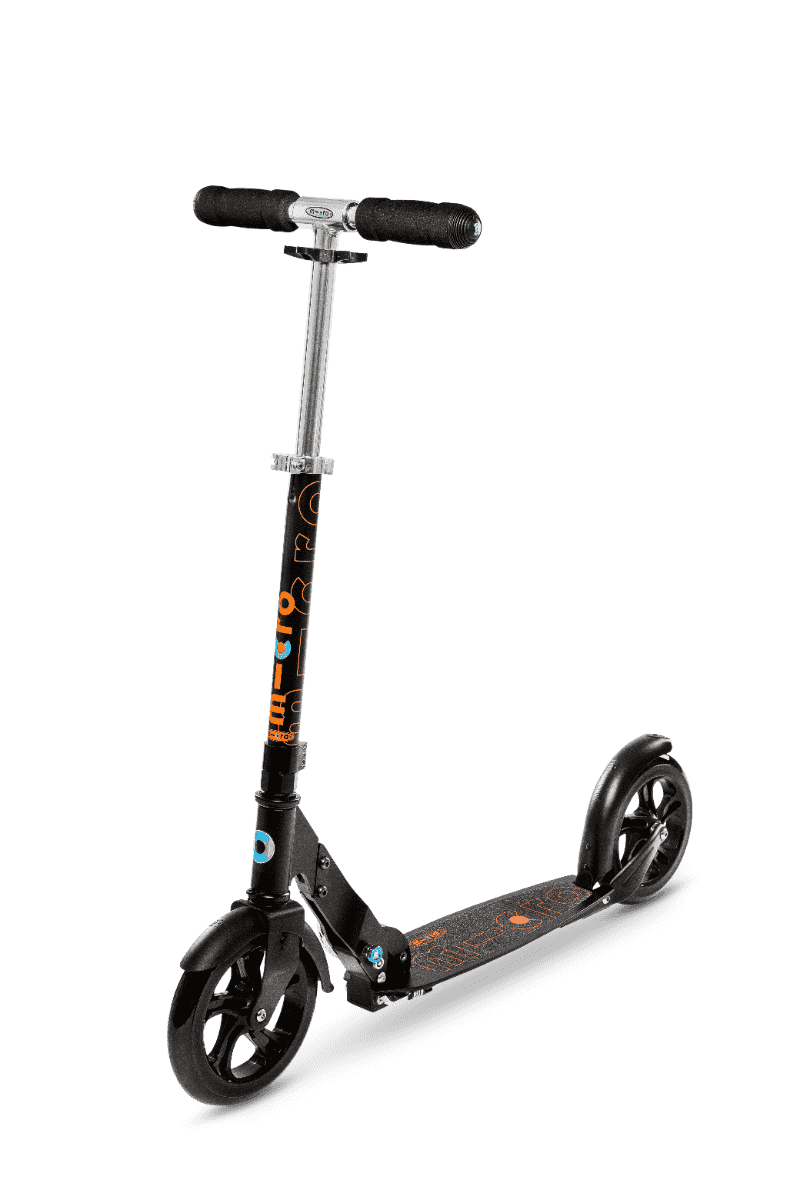 Trottinette Adulte Micro Classic – 2 Grandes Roues 200 Mm, Pliable, Guidon Ajustable 67-95 Cm, Poids 4,9 Kg